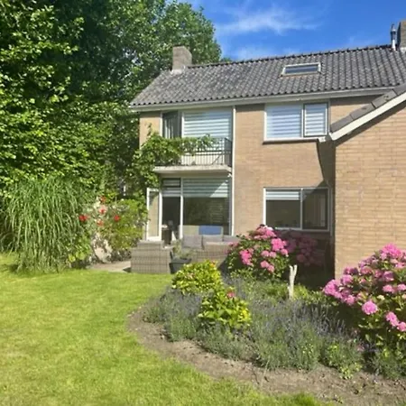 Zonnestraal 9p Amsterdam And The