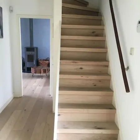 Zonnestraal 9p Amsterdam And The