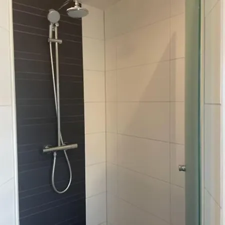 Zonnestraal 9p Amsterdam And The